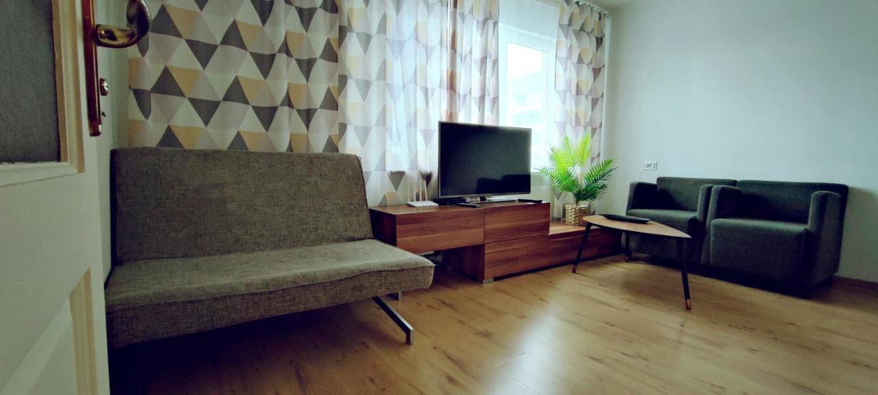 Akropole Apartment In Riga Luaran gambar